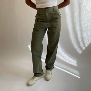 Djerf Avenue Go To Pants Green